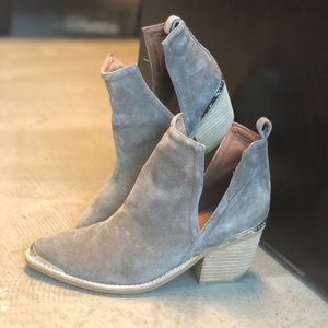 Jeffrey Campbell Cromwell western booties sz 8